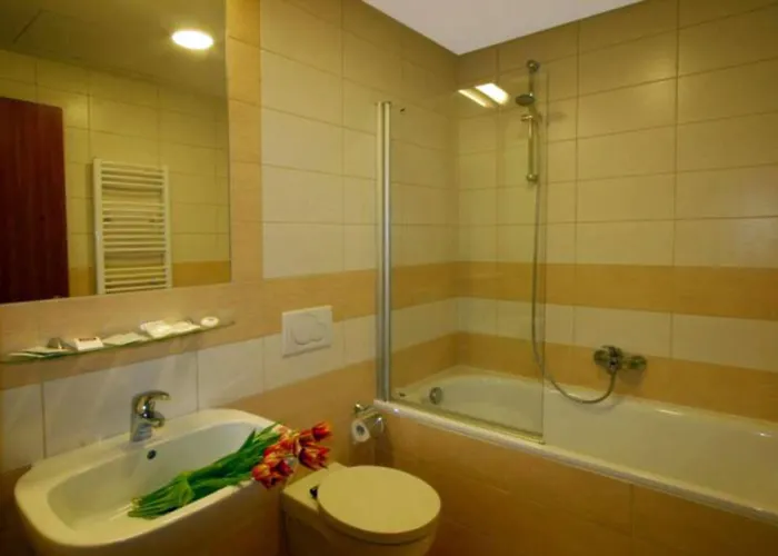 Hotel Ruby Blue