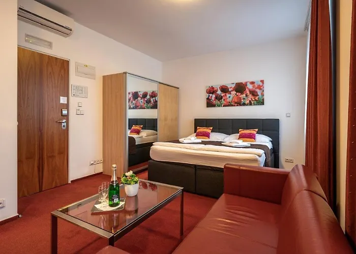 Отель Ruby Blue 4*